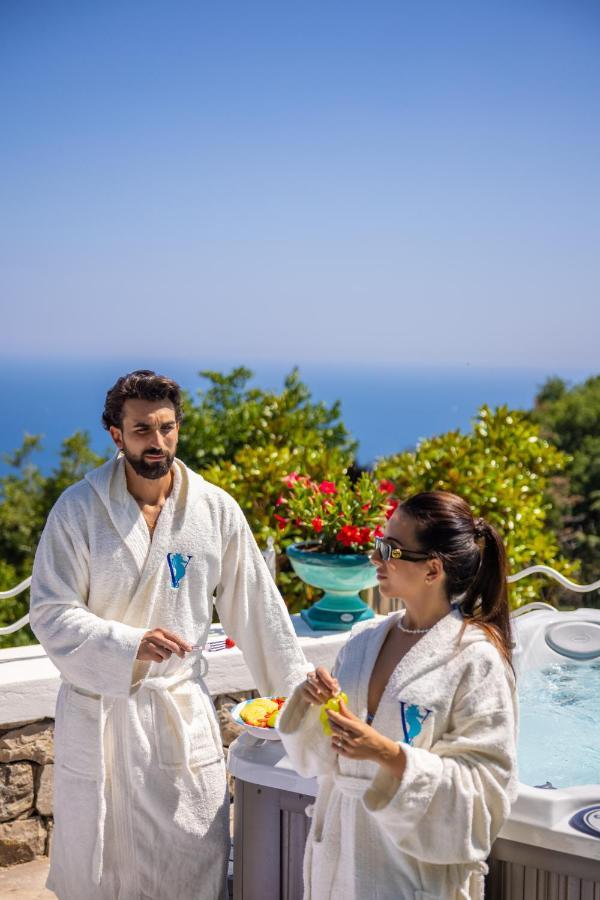 Villa Veronica Luxury Suite In Amalfi Coast Piano di Sorrento Eksteriør billede